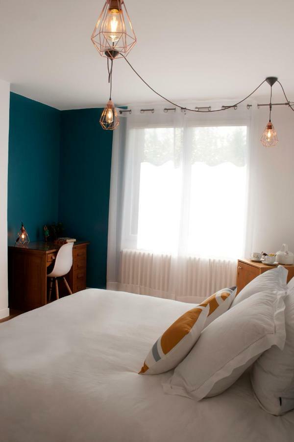 Une Chambre A Neuilly Guest House Exterior photo
