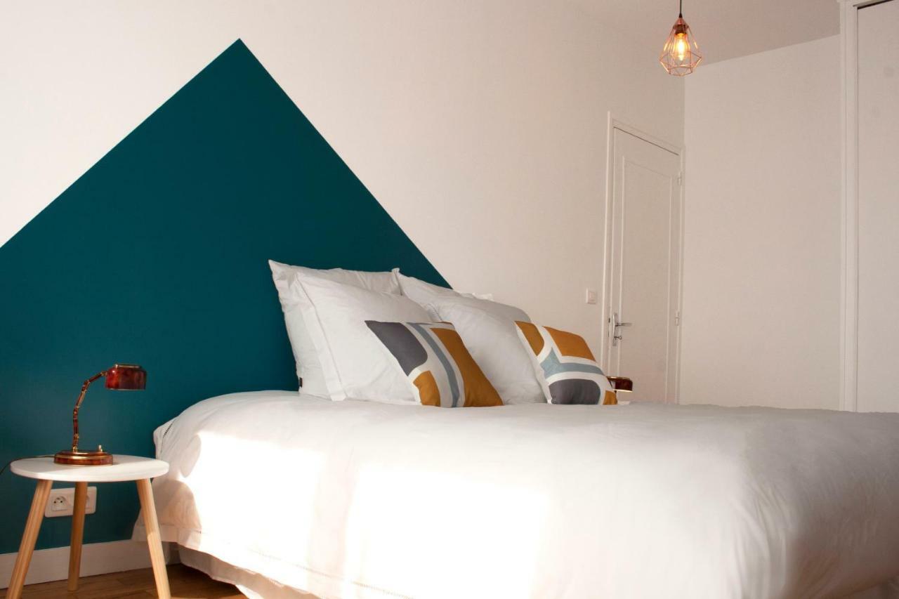 Une Chambre A Neuilly Guest House Exterior photo
